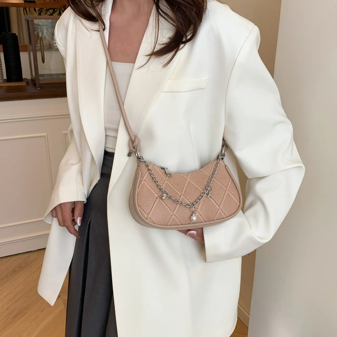 3451cbc90fd8463391999a616ea84986-Max-Origin