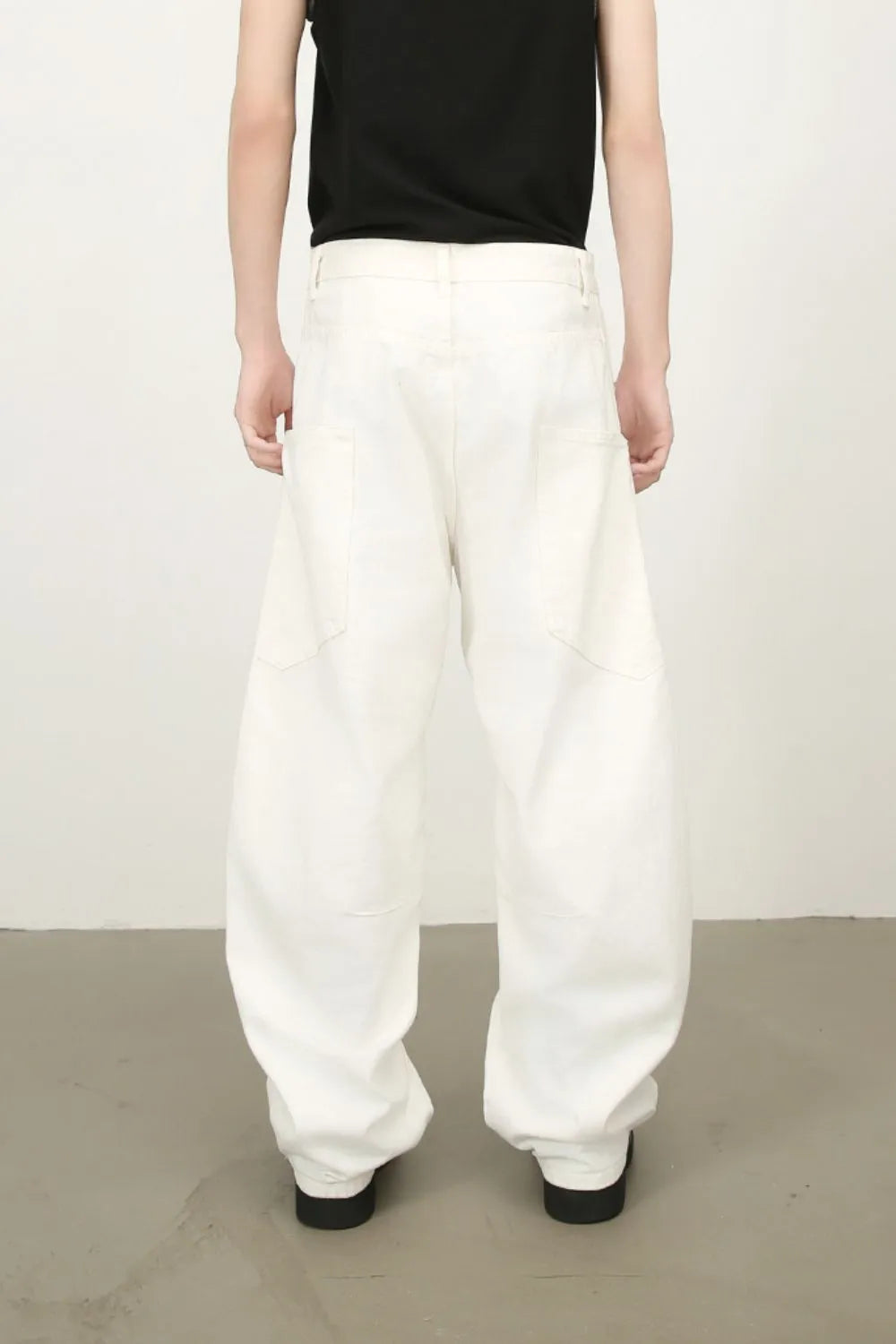 aaebde33-86d4-4a58-9881-5a83215adf9c-Max