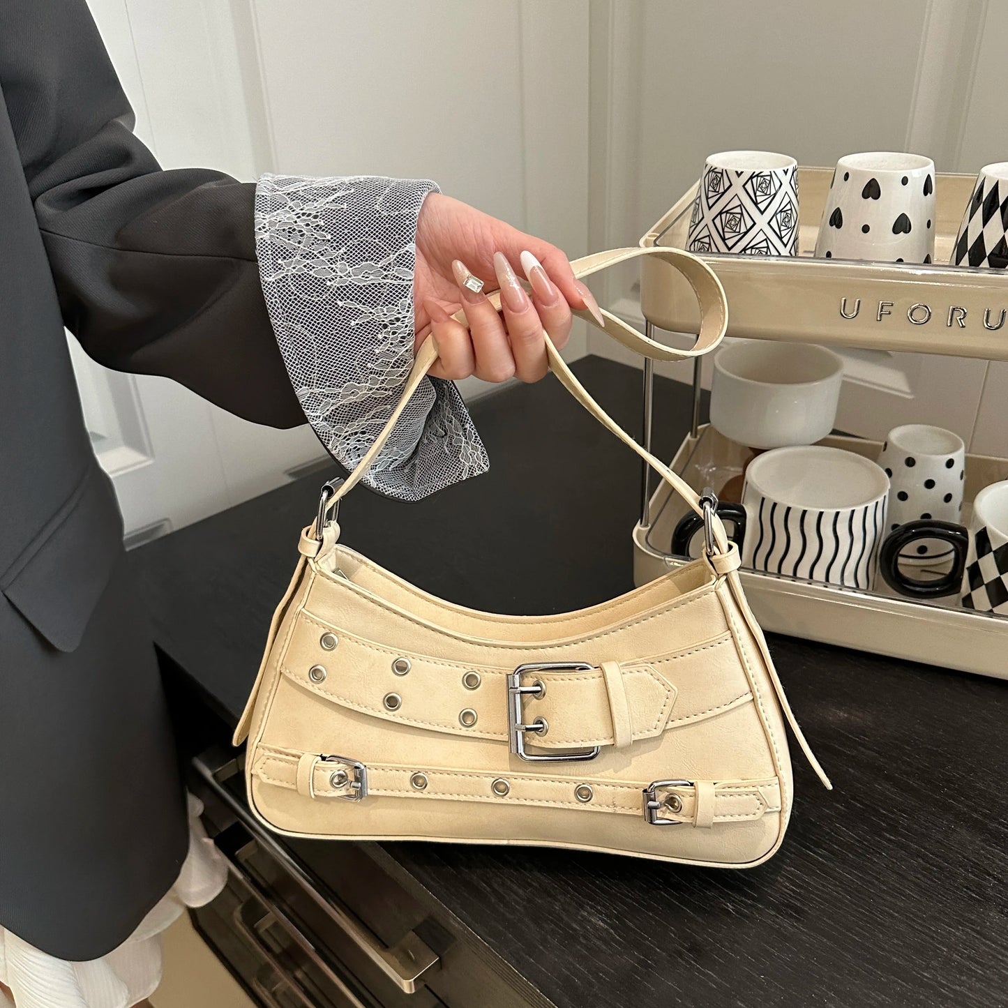 f7c65992de4c406fa819eb8a54c6b3d9-Max-Origin